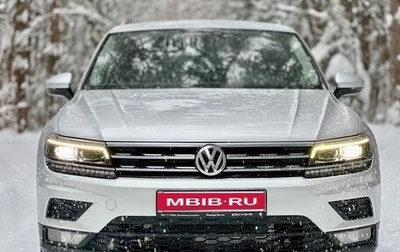 Volkswagen Tiguan II, 2018 год, 2 947 000 рублей, 1 фотография