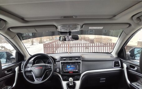 Haval H6, 2016 год, 1 200 000 рублей, 10 фотография