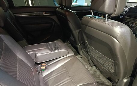 KIA Sorento II рестайлинг, 2018 год, 1 999 000 рублей, 9 фотография