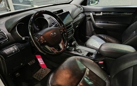 KIA Sorento II рестайлинг, 2018 год, 1 999 000 рублей, 7 фотография