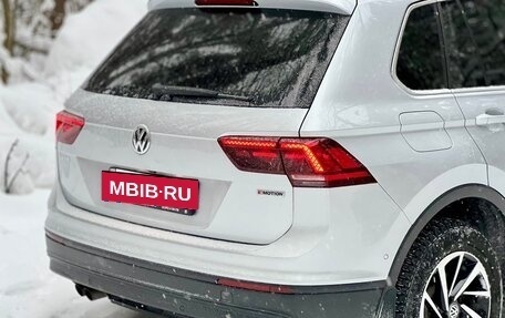 Volkswagen Tiguan II, 2018 год, 2 947 000 рублей, 4 фотография