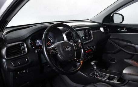 KIA Sorento III Prime рестайлинг, 2019 год, 3 029 000 рублей, 15 фотография