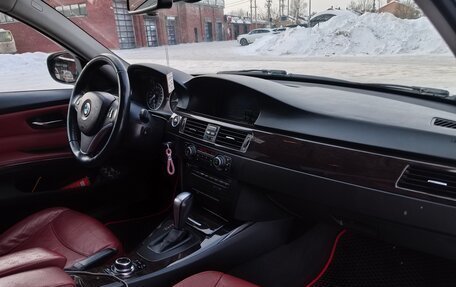 BMW 3 серия, 2011 год, 1 649 000 рублей, 13 фотография