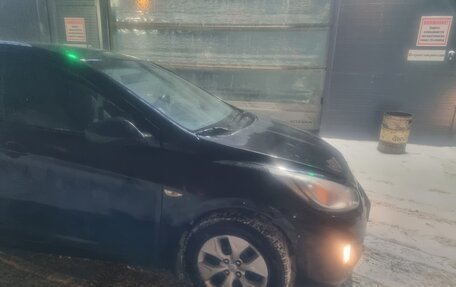 Hyundai Solaris II рестайлинг, 2011 год, 400 000 рублей, 5 фотография