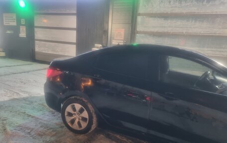 Hyundai Solaris II рестайлинг, 2011 год, 400 000 рублей, 6 фотография