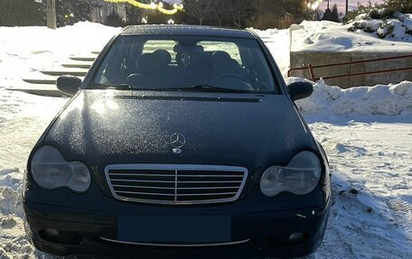 Mercedes-Benz C-Класс, 2001 год, 390 000 рублей, 2 фотография