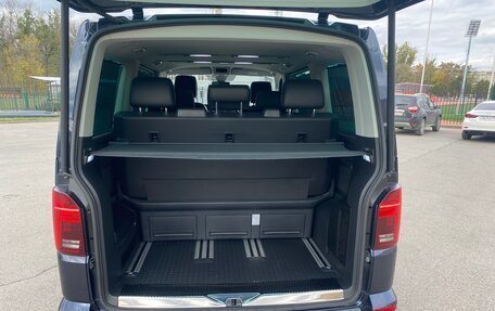 Volkswagen Multivan T6 рестайлинг, 2020 год, 5 500 000 рублей, 6 фотография