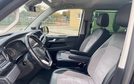 Volkswagen Multivan T6 рестайлинг, 2020 год, 5 500 000 рублей, 8 фотография