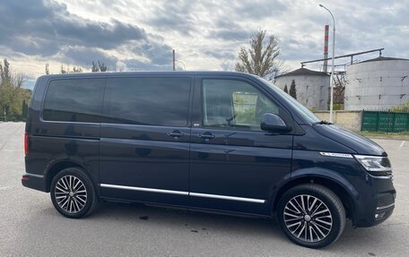 Volkswagen Multivan T6 рестайлинг, 2020 год, 5 500 000 рублей, 5 фотография