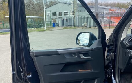 Volkswagen Multivan T6 рестайлинг, 2020 год, 5 500 000 рублей, 28 фотография