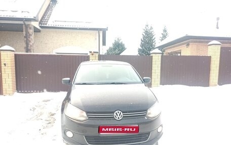 Volkswagen Polo VI (EU Market), 2013 год, 800 000 рублей, 1 фотография