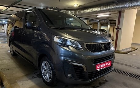 Peugeot Traveller I, 2019 год, 4 100 000 рублей, 1 фотография