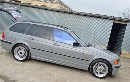 BMW 3 серия, 2001 год, 1 400 000 рублей, 4 фотография