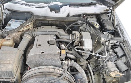 Mercedes-Benz E-Класс, 1993 год, 600 000 рублей, 14 фотография