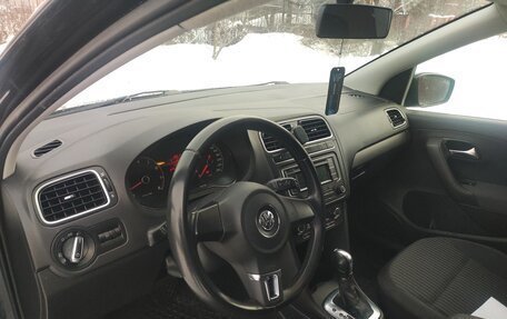 Volkswagen Polo VI (EU Market), 2013 год, 800 000 рублей, 8 фотография