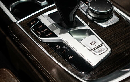 BMW 7 серия, 2017 год, 4 200 000 рублей, 22 фотография