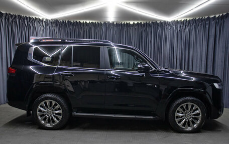 Toyota Land Cruiser, 2022 год, 13 998 000 рублей, 4 фотография