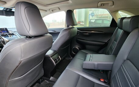 Lexus NX I, 2016 год, 2 970 000 рублей, 21 фотография