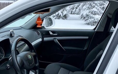 Skoda Octavia, 2011 год, 910 000 рублей, 10 фотография