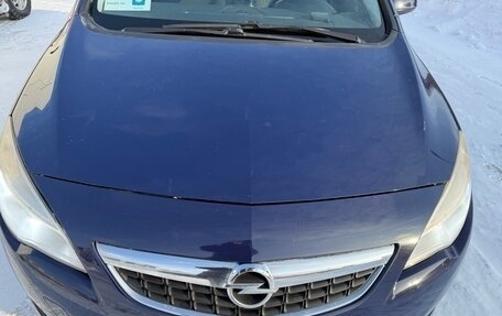 Opel Astra J, 2011 год, 700 000 рублей, 11 фотография