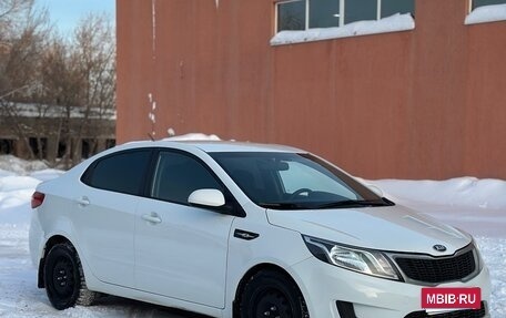KIA Rio III рестайлинг, 2015 год, 649 999 рублей, 4 фотография