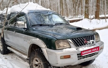 Mitsubishi L200 III рестайлинг, 2003 год, 300 000 рублей, 5 фотография