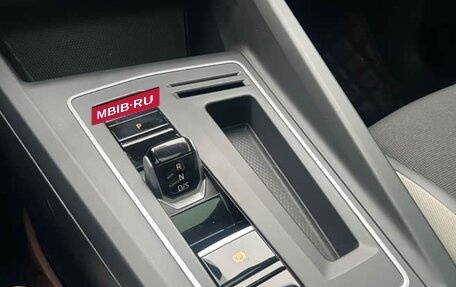 Volkswagen Golf VIII, 2021 год, 2 100 000 рублей, 12 фотография