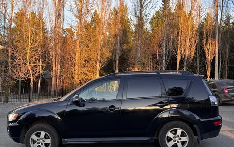 Mitsubishi Outlander III рестайлинг 3, 2010 год, 1 000 000 рублей, 6 фотография