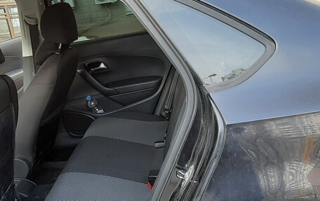 Volkswagen Polo VI (EU Market), 2011 год, 850 000 рублей, 8 фотография