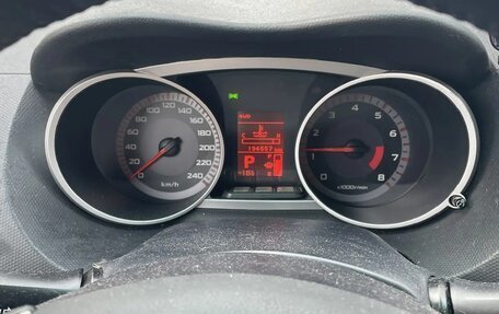 Mitsubishi Outlander III рестайлинг 3, 2008 год, 1 100 000 рублей, 10 фотография