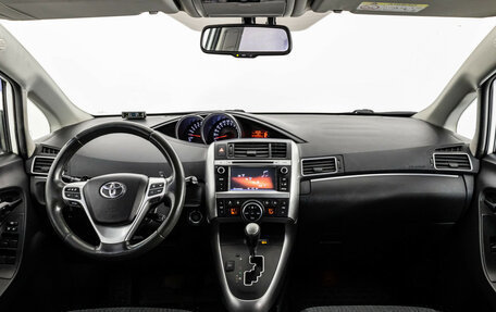 Toyota Verso I, 2015 год, 1 199 000 рублей, 10 фотография