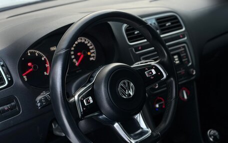 Volkswagen Polo VI (EU Market), 2020 год, 960 000 рублей, 9 фотография