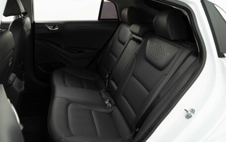 Hyundai IONIQ, 2019 год, 1 798 055 рублей, 10 фотография