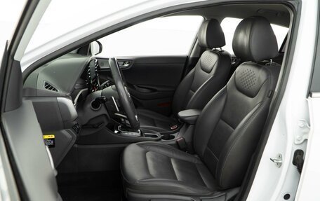 Hyundai IONIQ, 2019 год, 1 798 055 рублей, 11 фотография