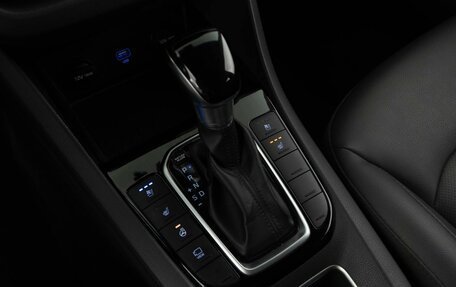 Hyundai IONIQ, 2019 год, 1 798 055 рублей, 21 фотография