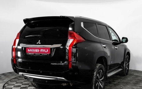Mitsubishi Pajero Sport III рестайлинг, 2017 год, 2 399 000 рублей, 5 фотография