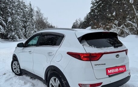 KIA Sportage IV рестайлинг, 2017 год, 2 100 000 рублей, 4 фотография