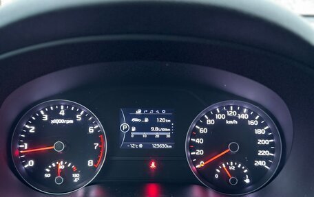 KIA Sportage IV рестайлинг, 2017 год, 2 100 000 рублей, 21 фотография