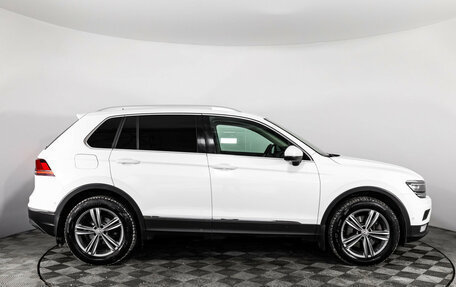 Volkswagen Tiguan II, 2017 год, 2 349 000 рублей, 4 фотография