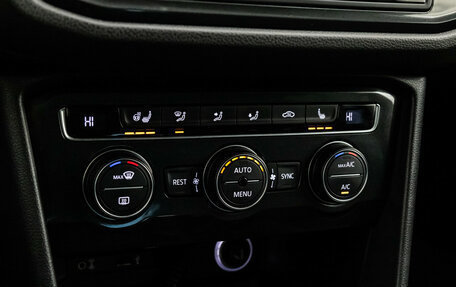 Volkswagen Tiguan II, 2017 год, 2 349 000 рублей, 18 фотография