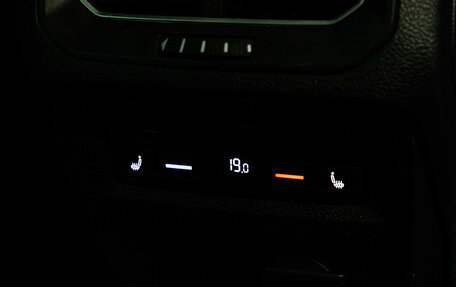 Volkswagen Tiguan II, 2017 год, 2 349 000 рублей, 26 фотография