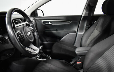 KIA Rio IV, 2021 год, 1 545 000 рублей, 10 фотография