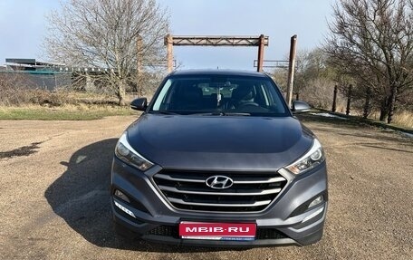 Hyundai Tucson III, 2015 год, 1 870 000 рублей, 1 фотография