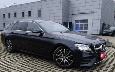 Mercedes-Benz E-Класс, 2019 год, 3 897 000 рублей, 1 фотография