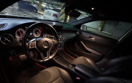 Mercedes-Benz A-Класс, 2015 год, 1 890 000 рублей, 18 фотография