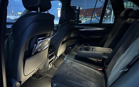 BMW X5, 2018 год, 4 200 000 рублей, 14 фотография