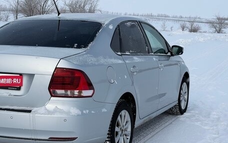 Volkswagen Polo VI (EU Market), 2015 год, 850 000 рублей, 4 фотография