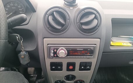 Renault Logan I, 2007 год, 380 000 рублей, 9 фотография