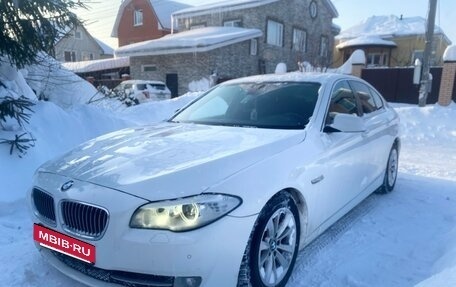 BMW 5 серия, 2013 год, 1 496 000 рублей, 2 фотография