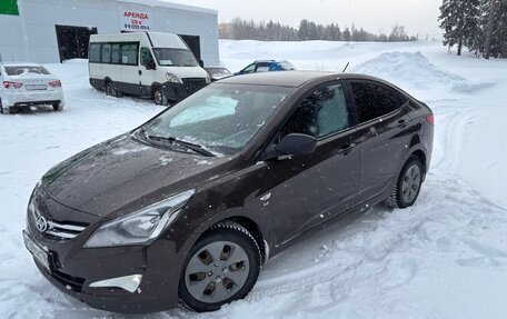 Hyundai Solaris II рестайлинг, 2015 год, 750 000 рублей, 8 фотография